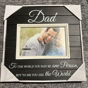 NWT Malden “Dad“ Wooden Frame- 4x6